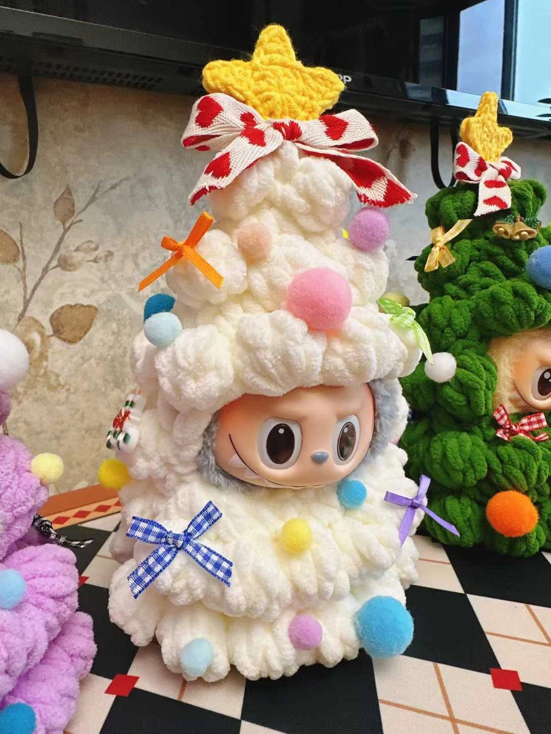 Labubu Christmas Tree Outfit: Assorted