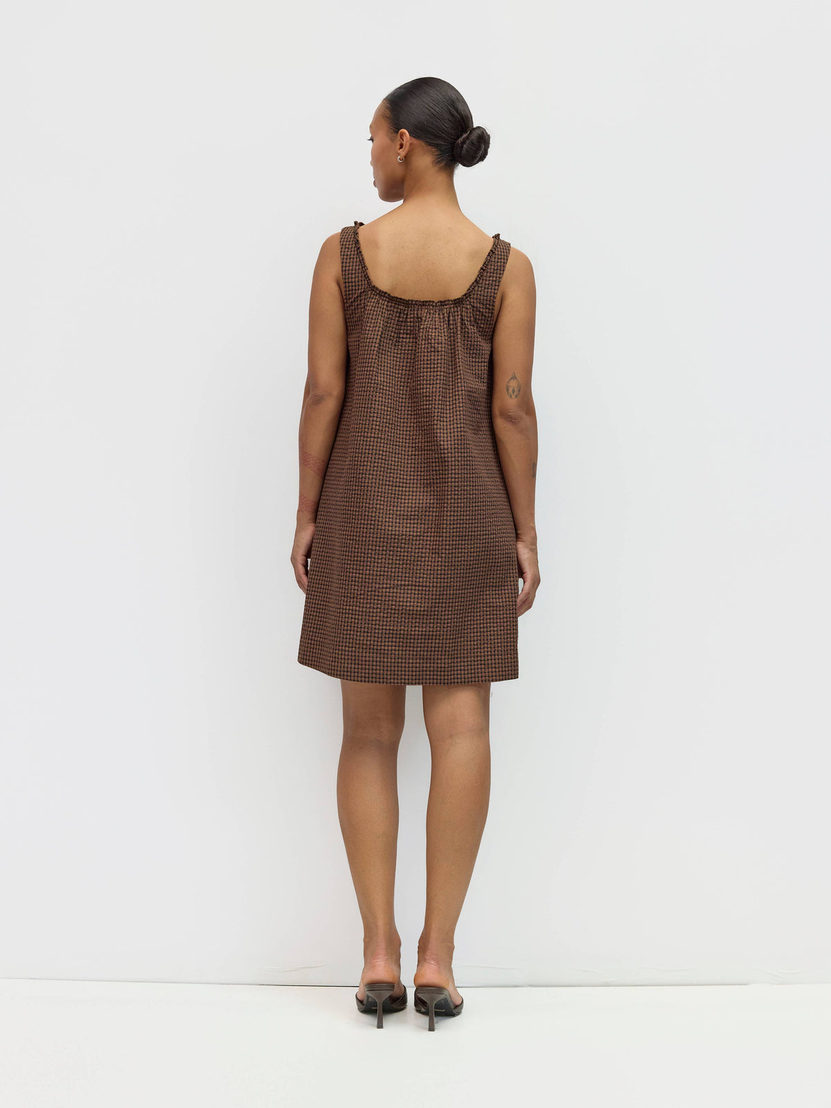 The Gabby Dress: Brown/Navy/Red