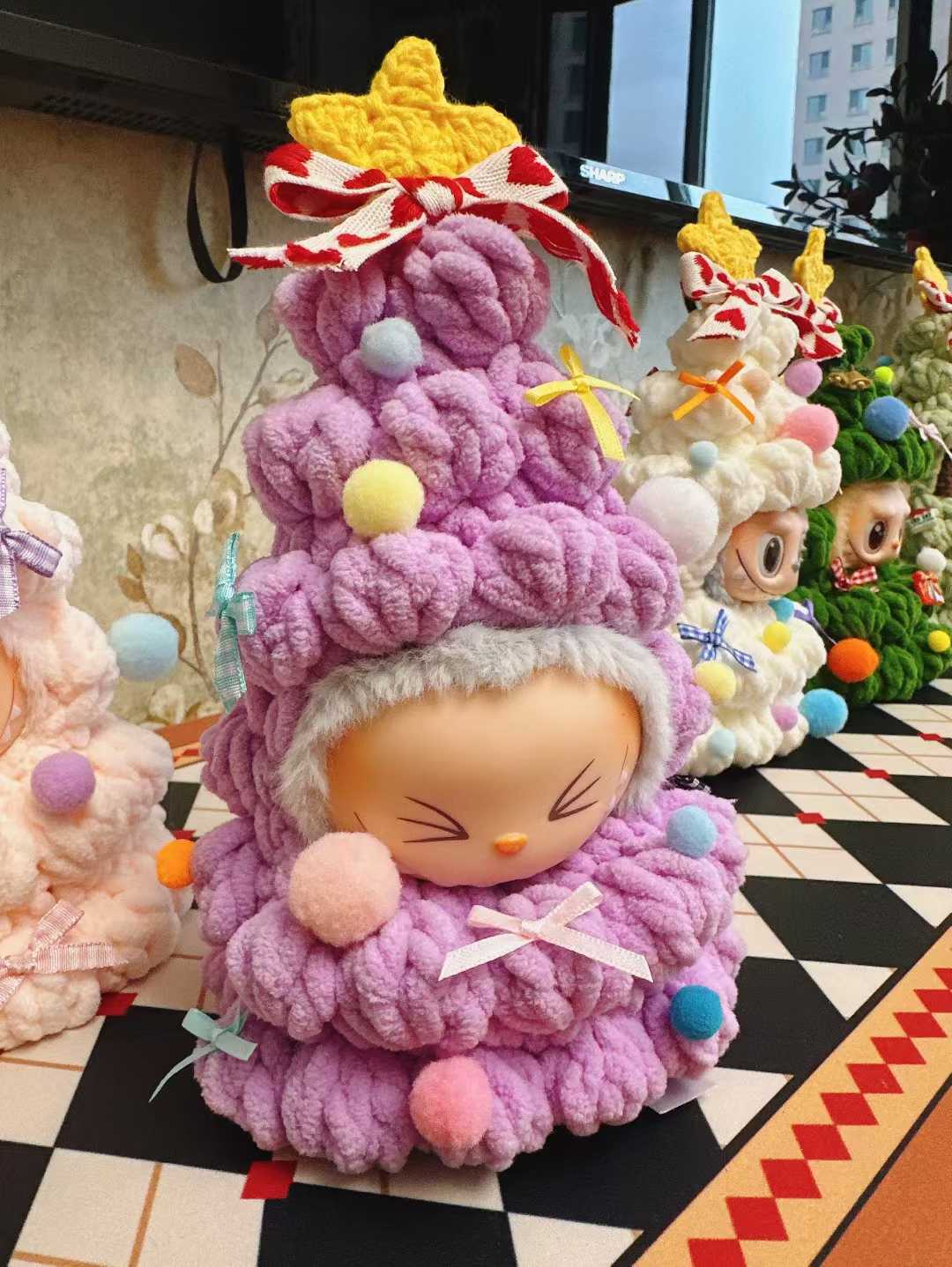 Labubu Christmas Tree Outfit: Assorted