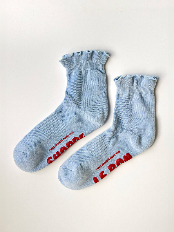 Ruffled Hugger Crew Socks: Periwinkle/Red