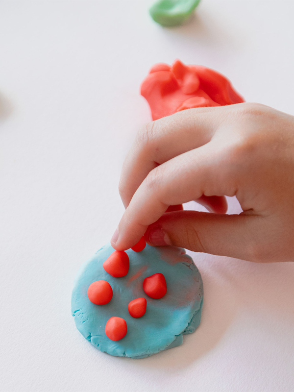 Bath & Shower Dough (Talkative Blue)