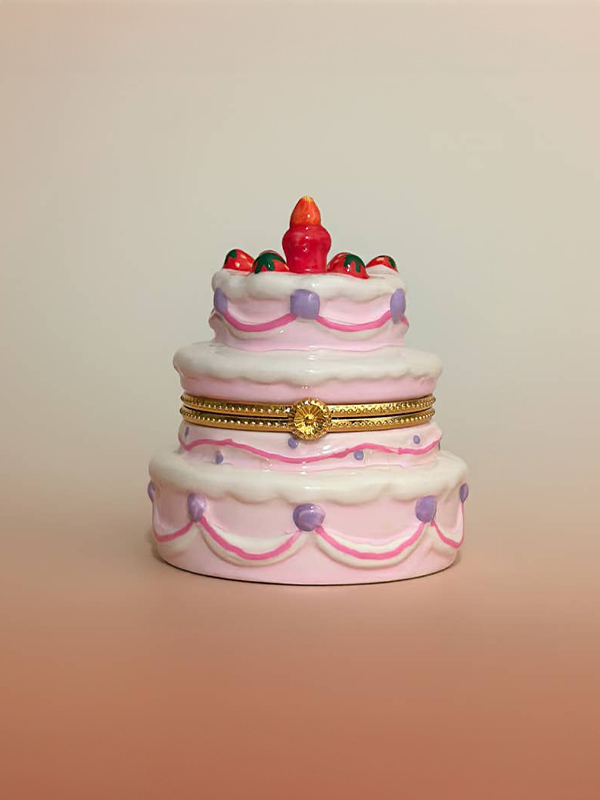 Trinket Box: Strawberry Birthday Cake