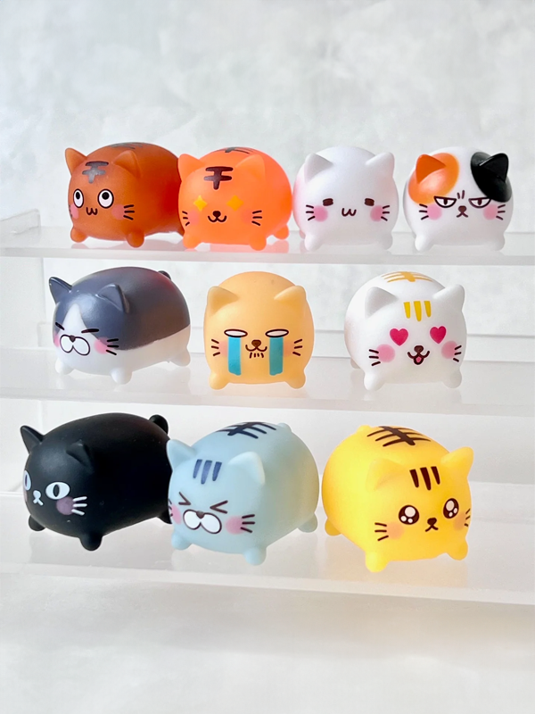 Mini Cat Figurine: Assorted