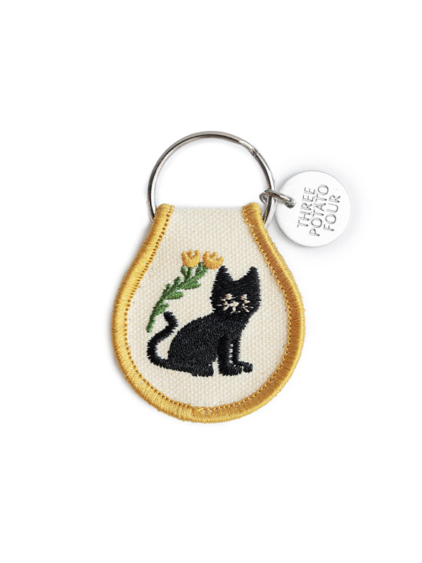 Patch Keychain: Black Cat