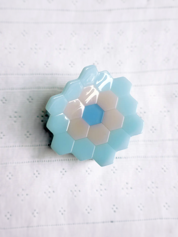 Hexie Claw: Mary Kate (Blue)