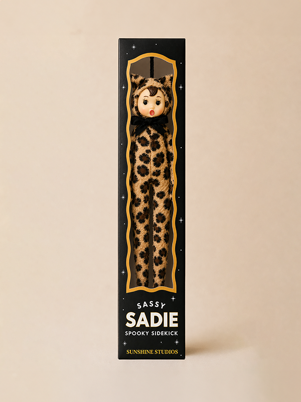 Spooky Sidekick Halloween Ornament: Sassy Sadie