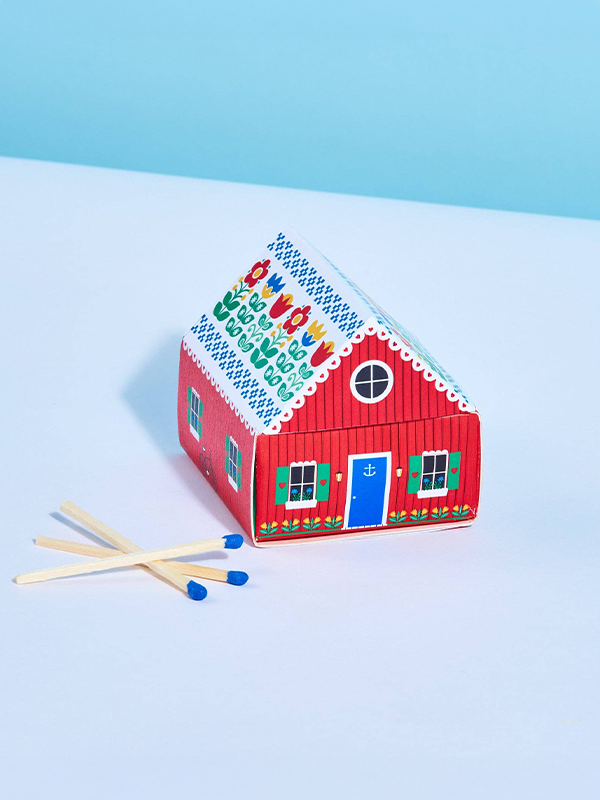 Swedish Dream Tiny Living Matchbox Cottage: Red