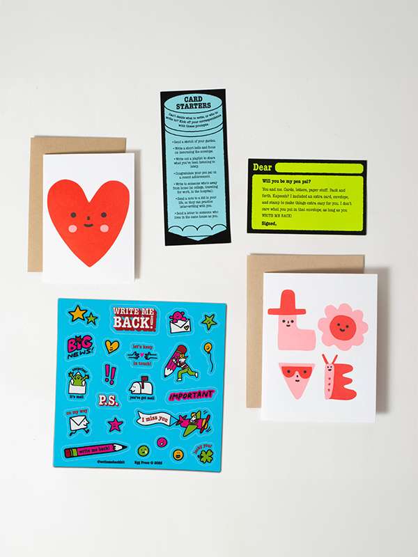 Write Me Back Pen Pal Kit: Love + Heart Friend