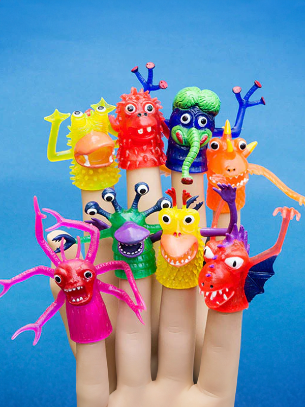 Finger Puppet: Deluxe Monster (Single, Assorted)