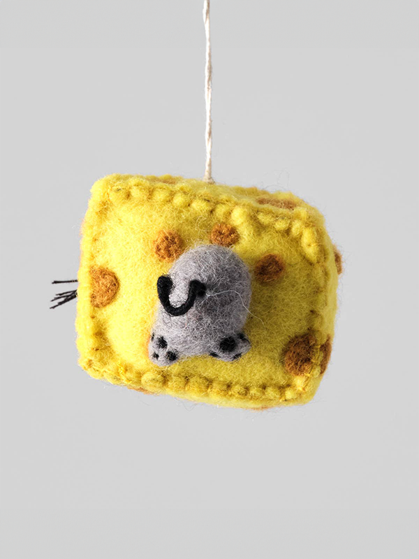 Hanging Felt Ornament: Mouse