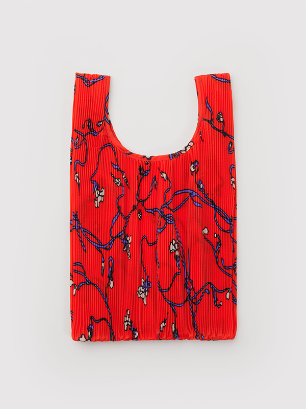 Pleated Baggu: Red Snapdragon