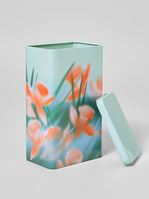 Kitchen Storage Tin: Flowers