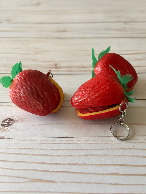 Coin Purse: Strawberry