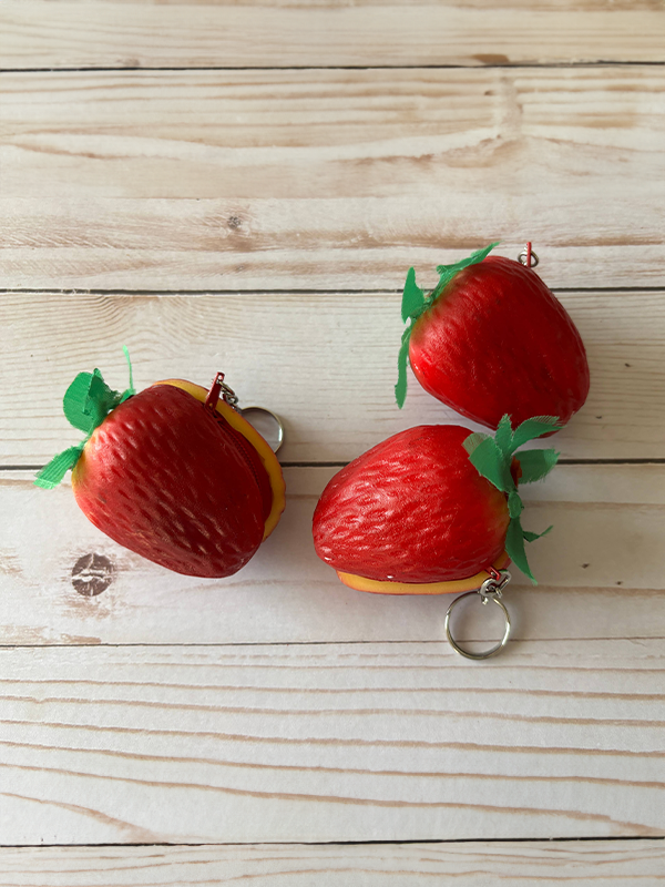 Coin Purse: Strawberry