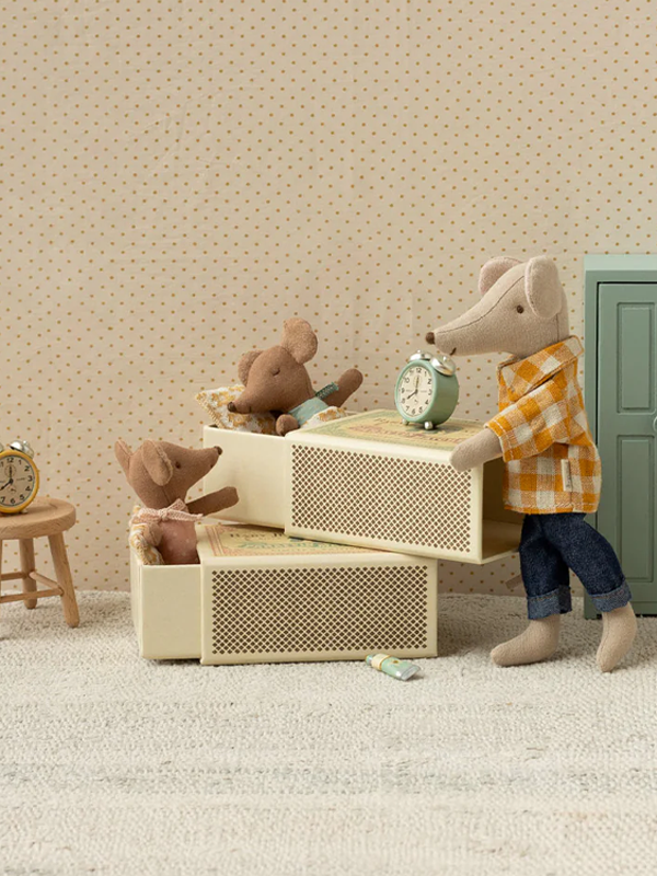 Sleepy Wakey Baby Mouse in Matchbox: Rose