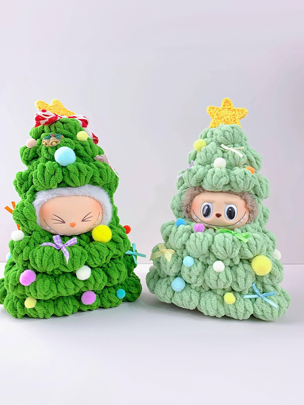 Labubu Christmas Tree Outfit: Assorted