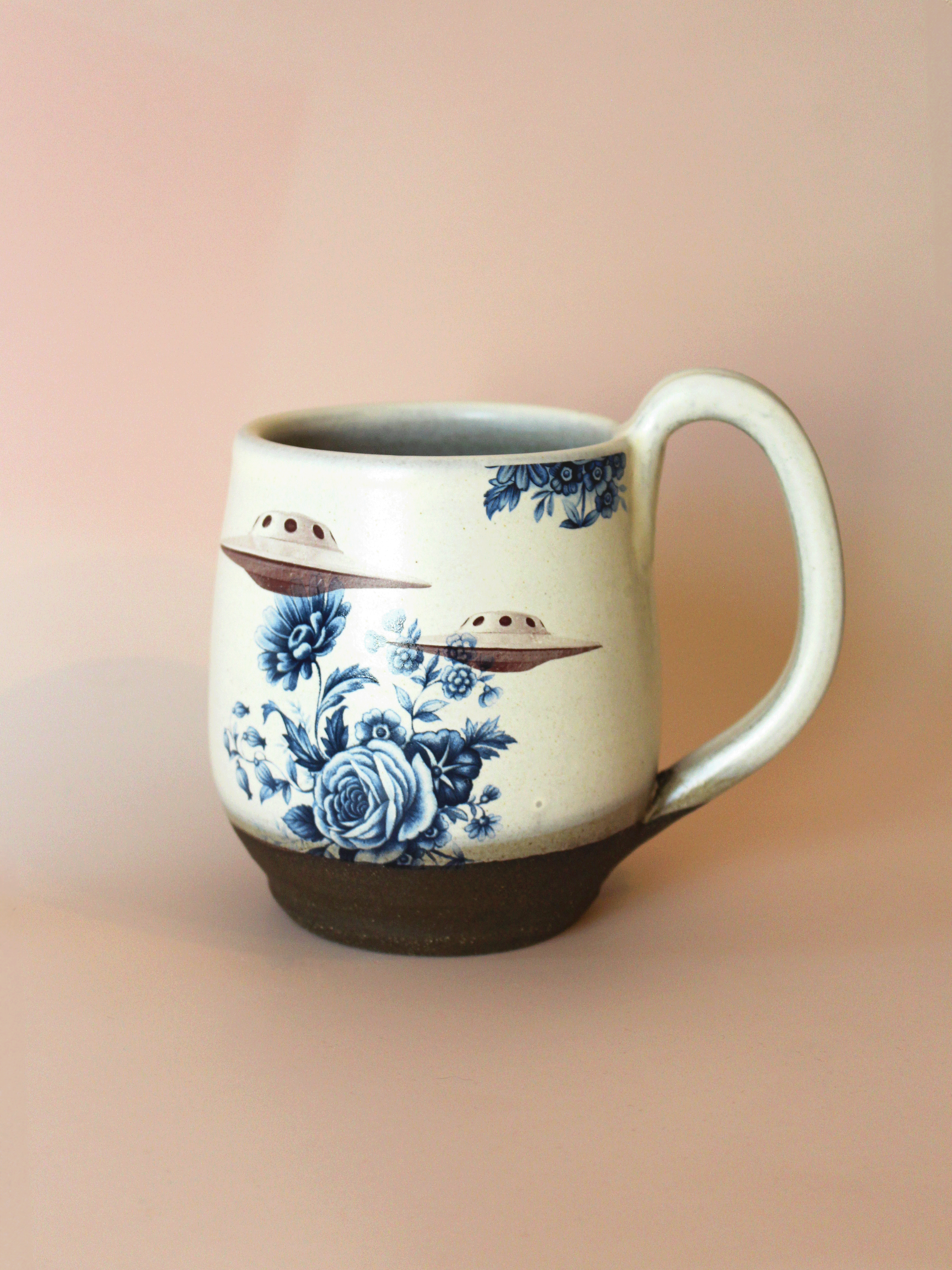 Mug: UFO Blue Floral (White)