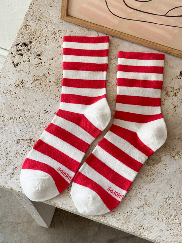 Wally Socks: Wide Red Stripe
