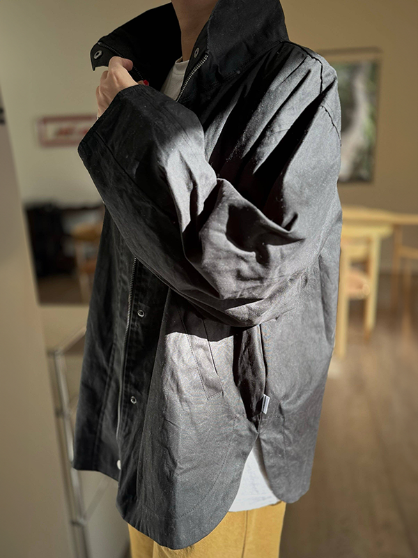 Blair Waxed Cotton Jacket: Black