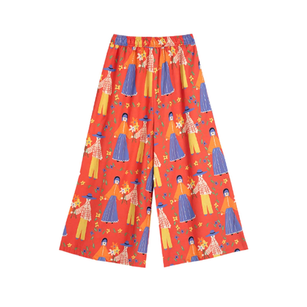 A pair of stylish poplin culottes featuring a playful couples print, designed with a relaxed fit and lightweight fabric, perfect for a comfortable and fashionable look.