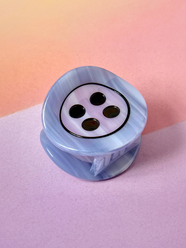 Ocean Button Mini Claw