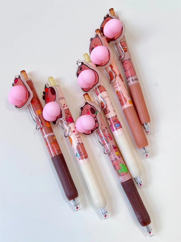 Capybara Squishy Butt Gel Pen: Assorted