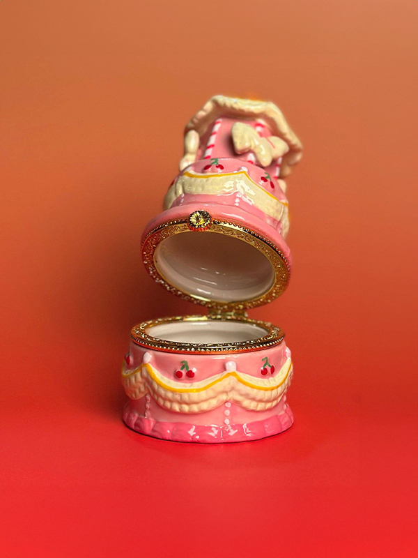 Trinket Box: Pink Carousel Cake