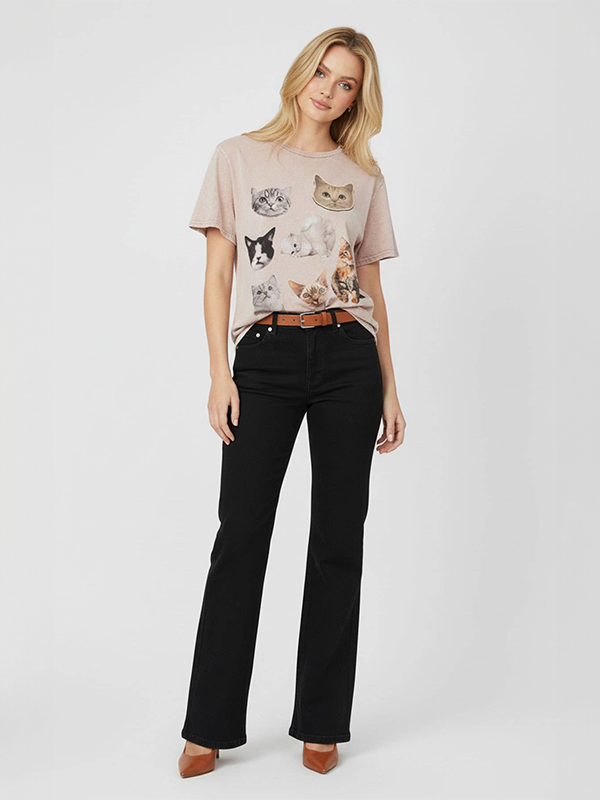 Vintage Cat Graphic Tee: Mauve