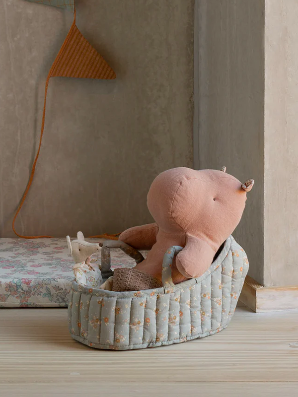 Large Carry Cot: Blue