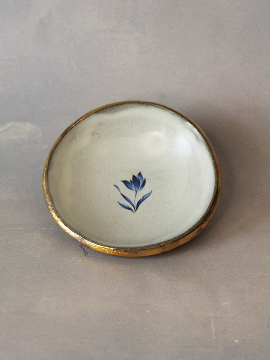 Ring Dish: Small Delft Flower (White)