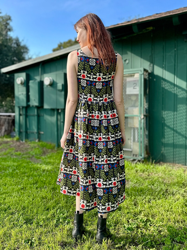 Linen Naomi: The Guardians