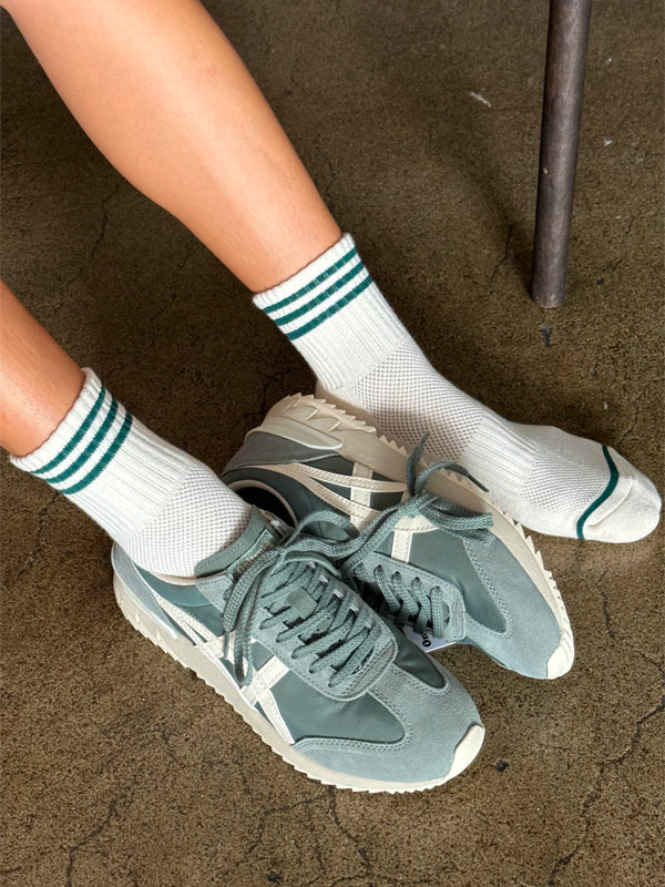 Girlfriend Socks: Egret