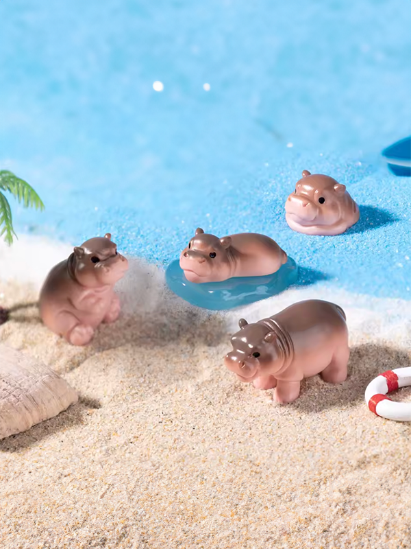 Mini Moody Hippo Figurine: Assorted