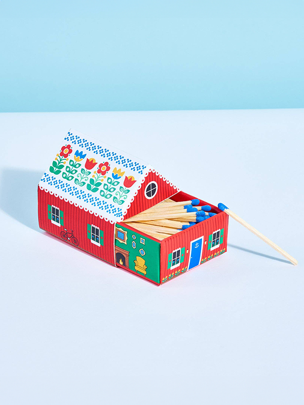 Swedish Dream Tiny Living Matchbox Cottage: Red