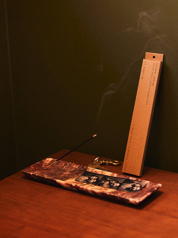 Iris Suede Incense Pack