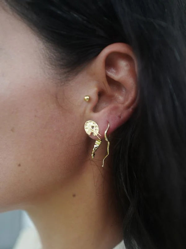 Line Study Earrings: Gold