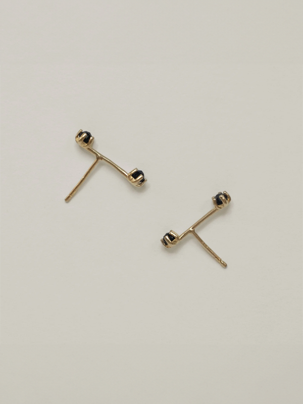 Andy Earrings: Onyx (Gold Plated)