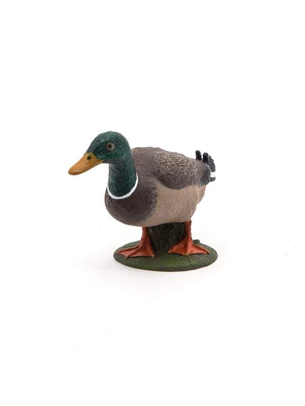 Figurine: Mallard Duck – A charming and lifelike miniature mallard duck figurine, perfect for nature lovers and collectors alike.