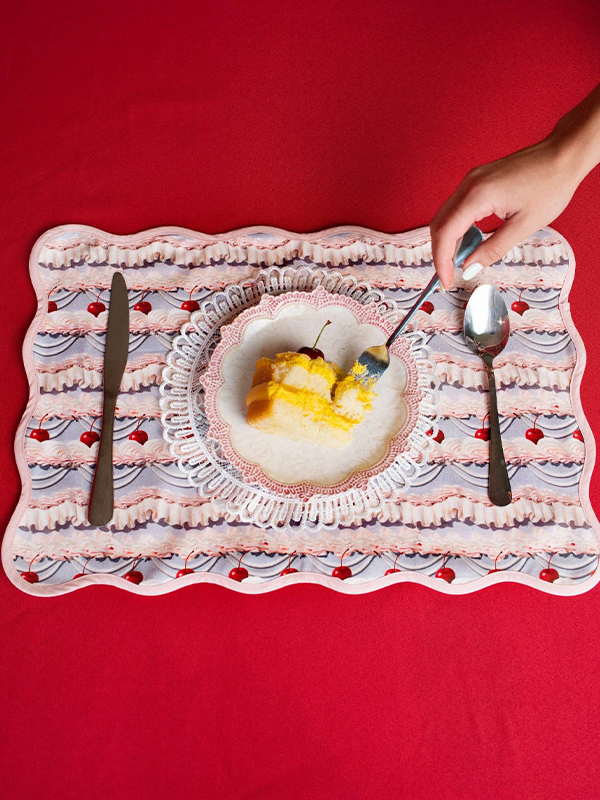Betty Buttercream Frosting Scalloped Placemats: Set of 2
