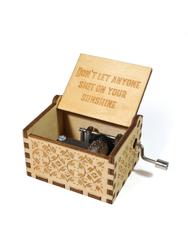 Hand-Crank Music Box: You Are My Sunshine – Edge of Urge