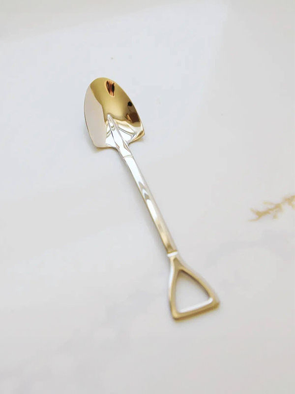 Mini Shovel Shape Spoon: Assorted